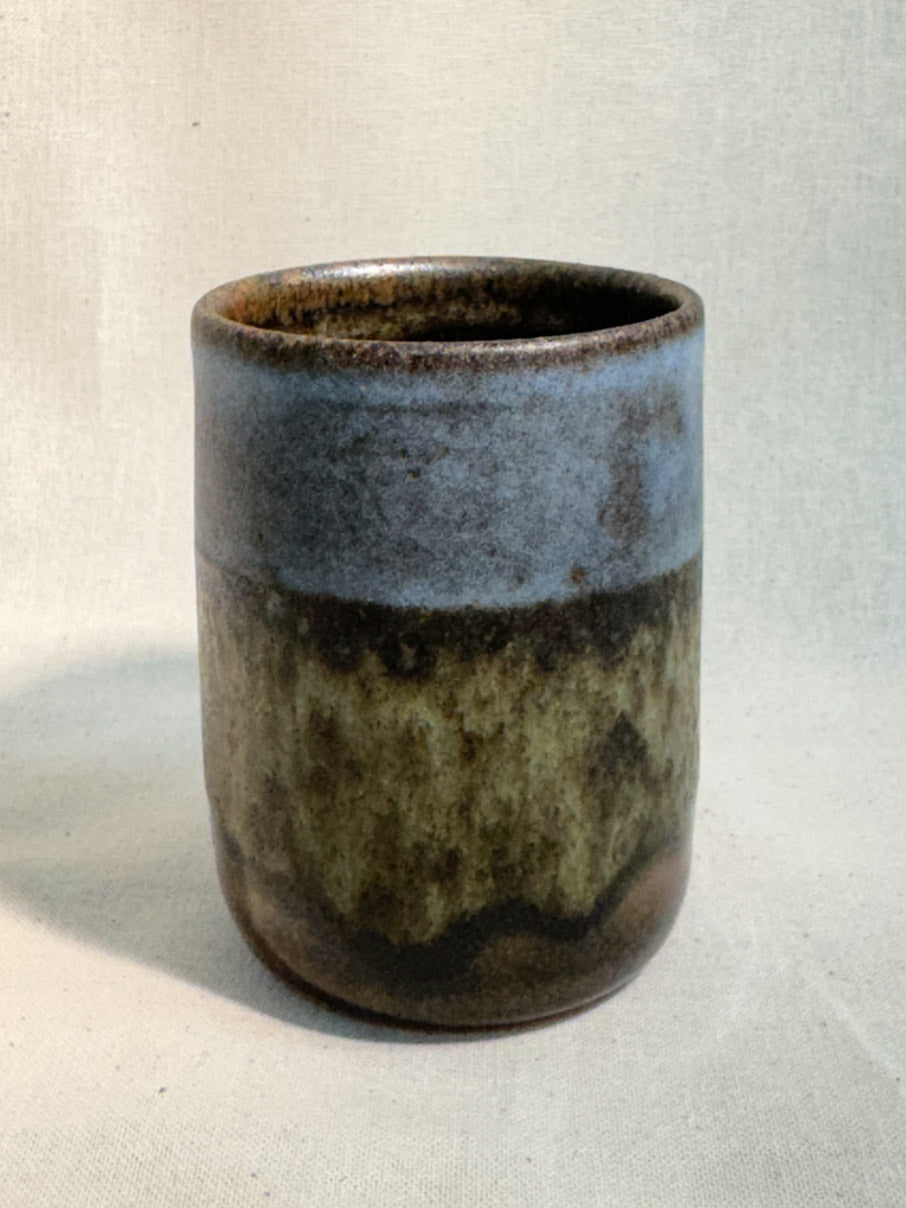Glazed ceramic pot
