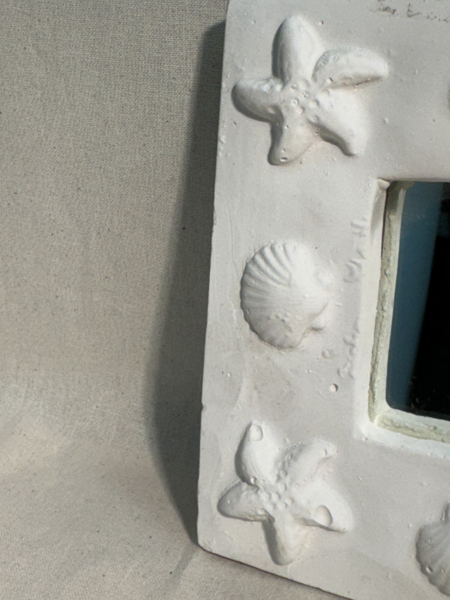 Plaster shell mirror