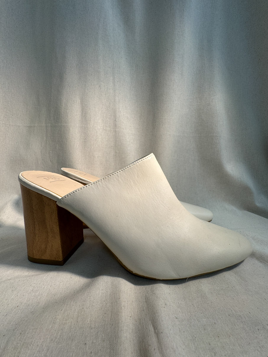 Cream heeled mules (7)