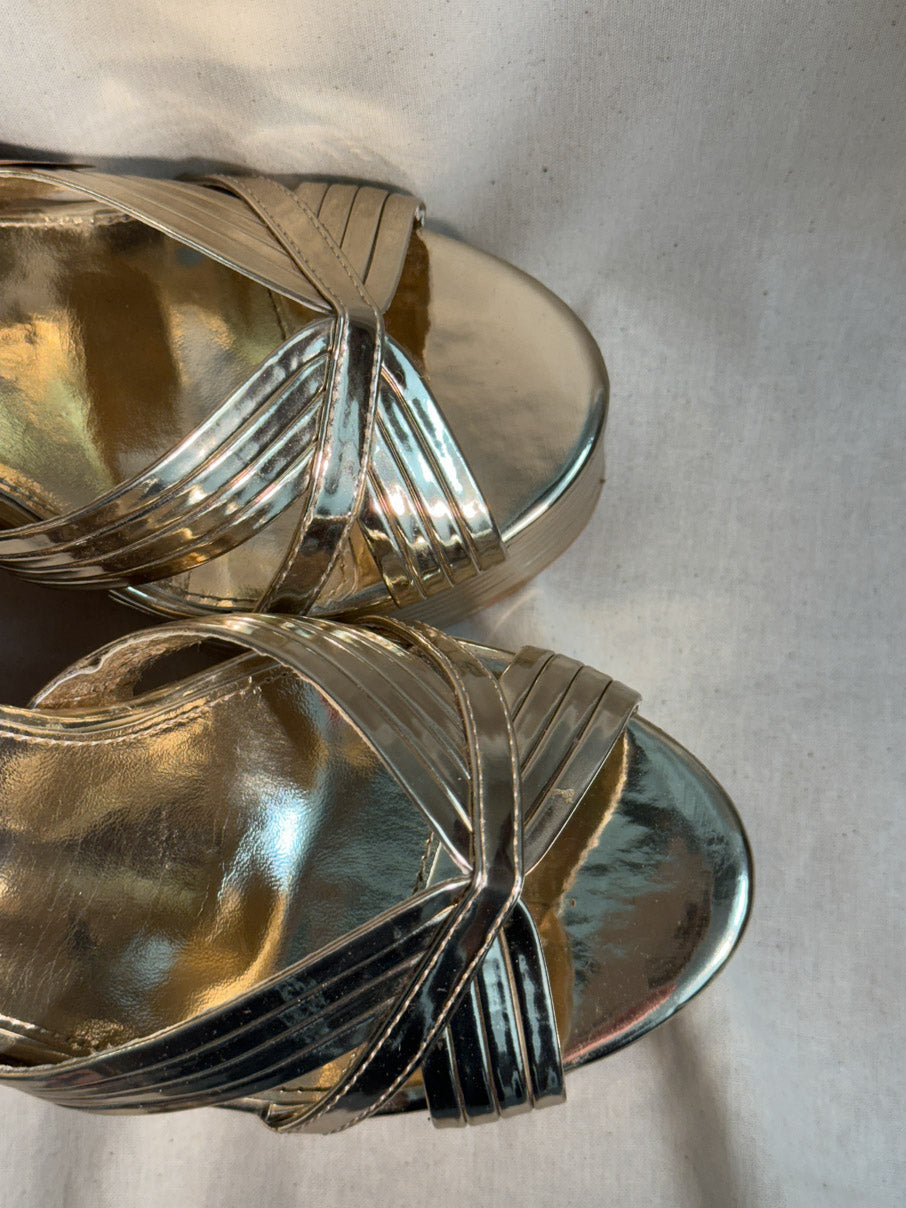 Gold platform sandals (6)