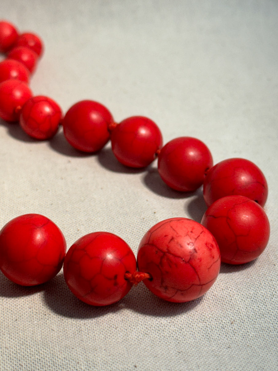 Netstone bead necklace