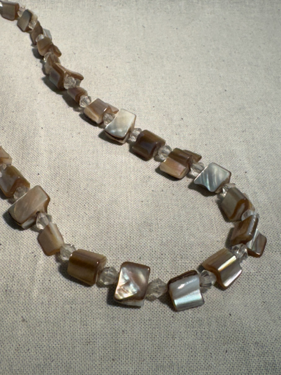 Shell chip beaded necklace