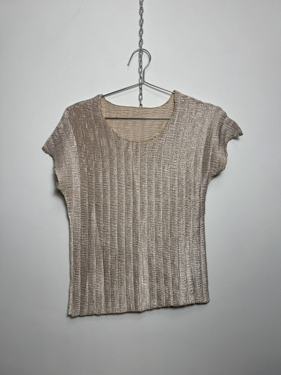 Plisse scoop neck top (S)
