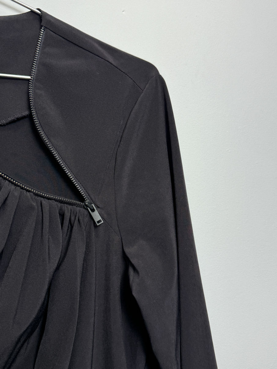 Assymetric zip neck top (M)