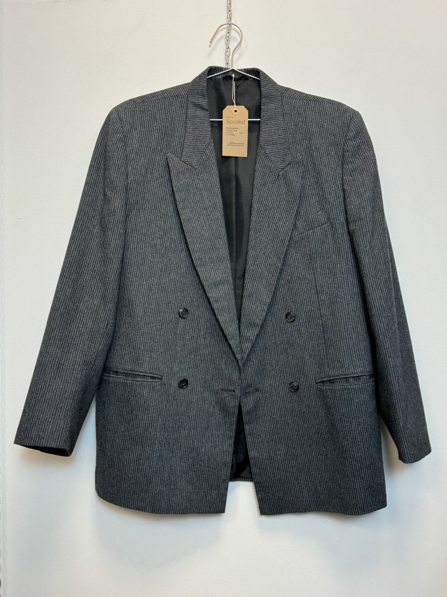 Pinstripe blazer (M)