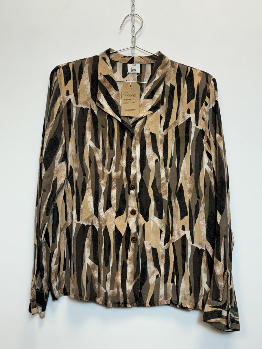 Vintage pattern button through shirt (M)