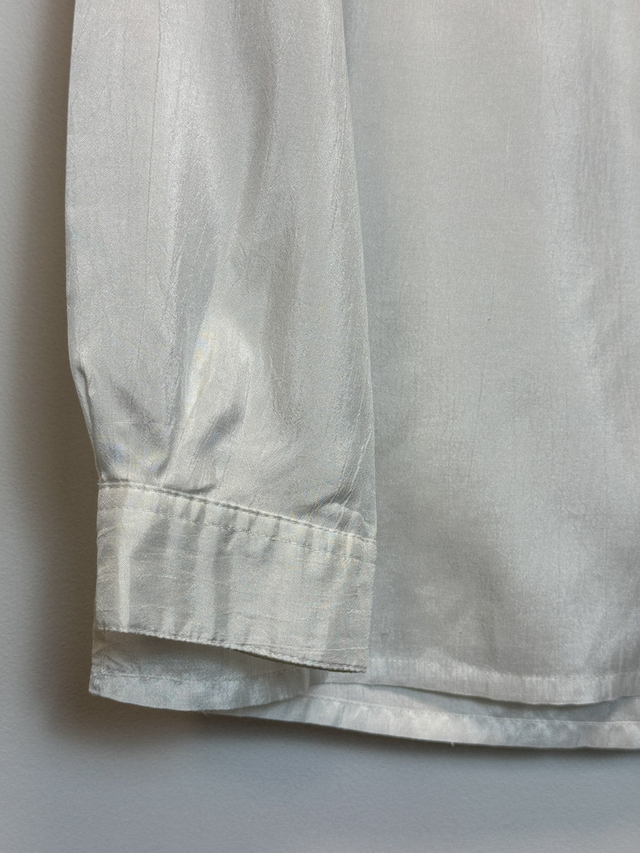 Vintage satin applique button through shirt (M)