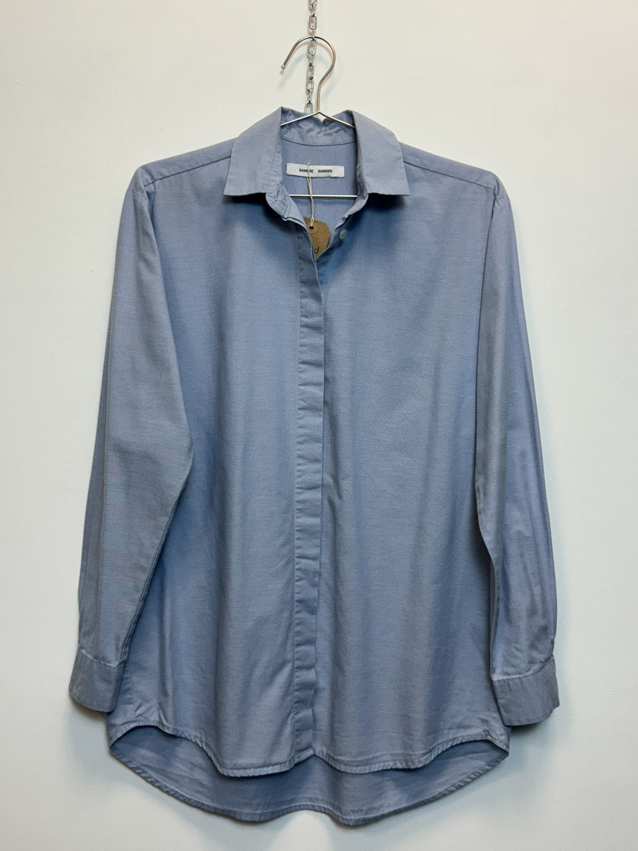 Classic crisp blue button through shirt (S)