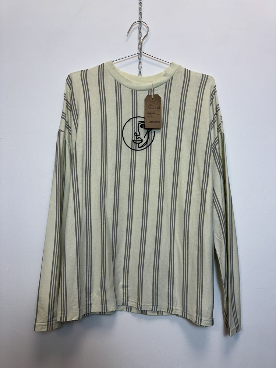 Striped long sleeve tshirt with abstract face (L)