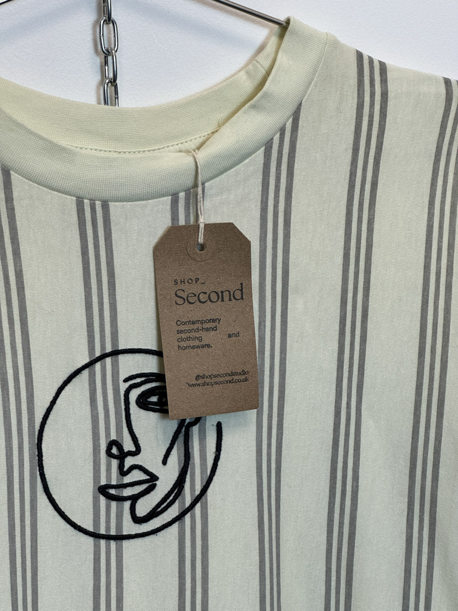 Striped long sleeve tshirt with abstract face (L)