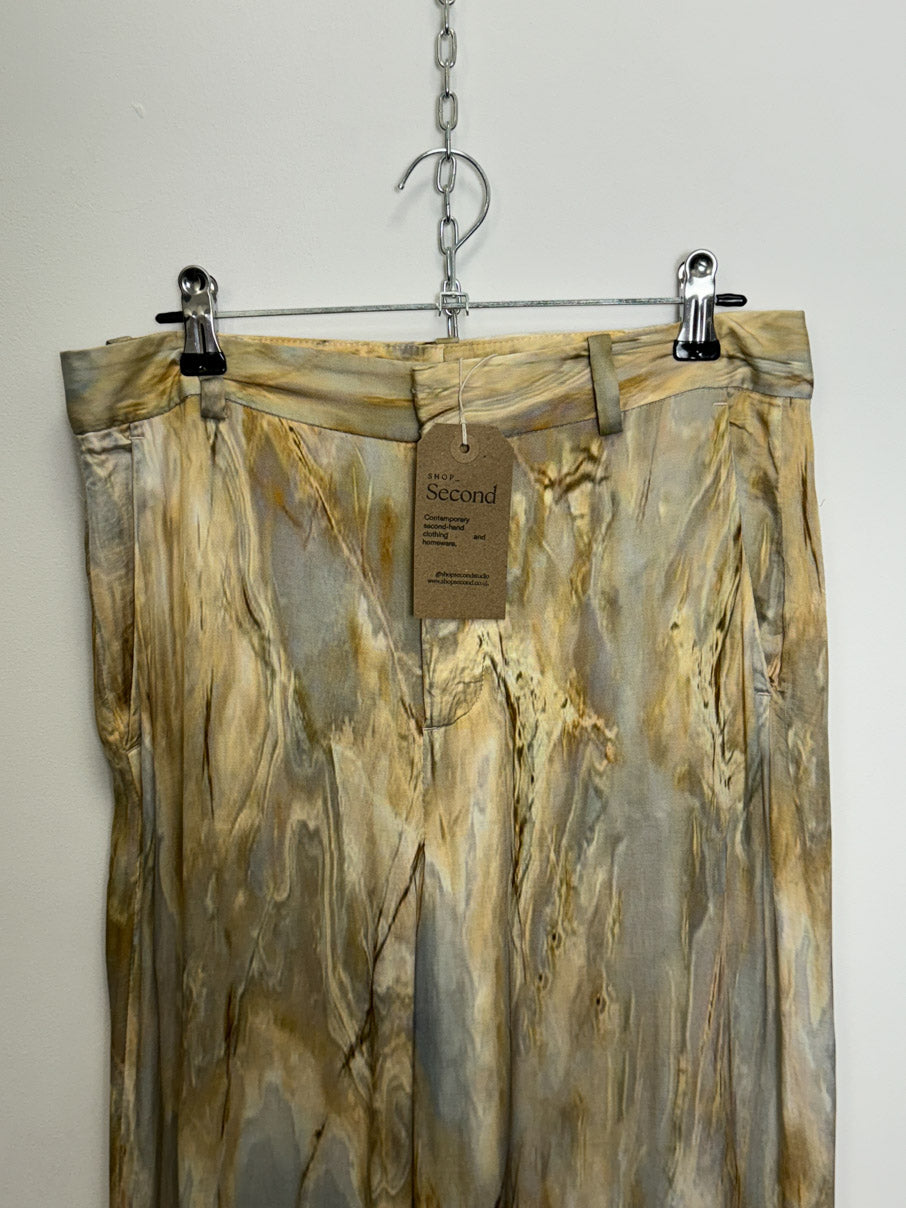 Abstract print straight cut trousers (S)