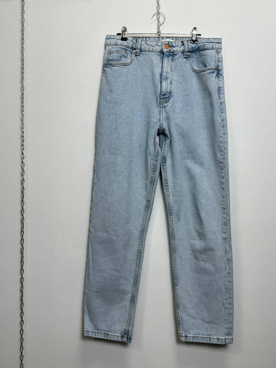 Slim leg bleached denim jeans (M)