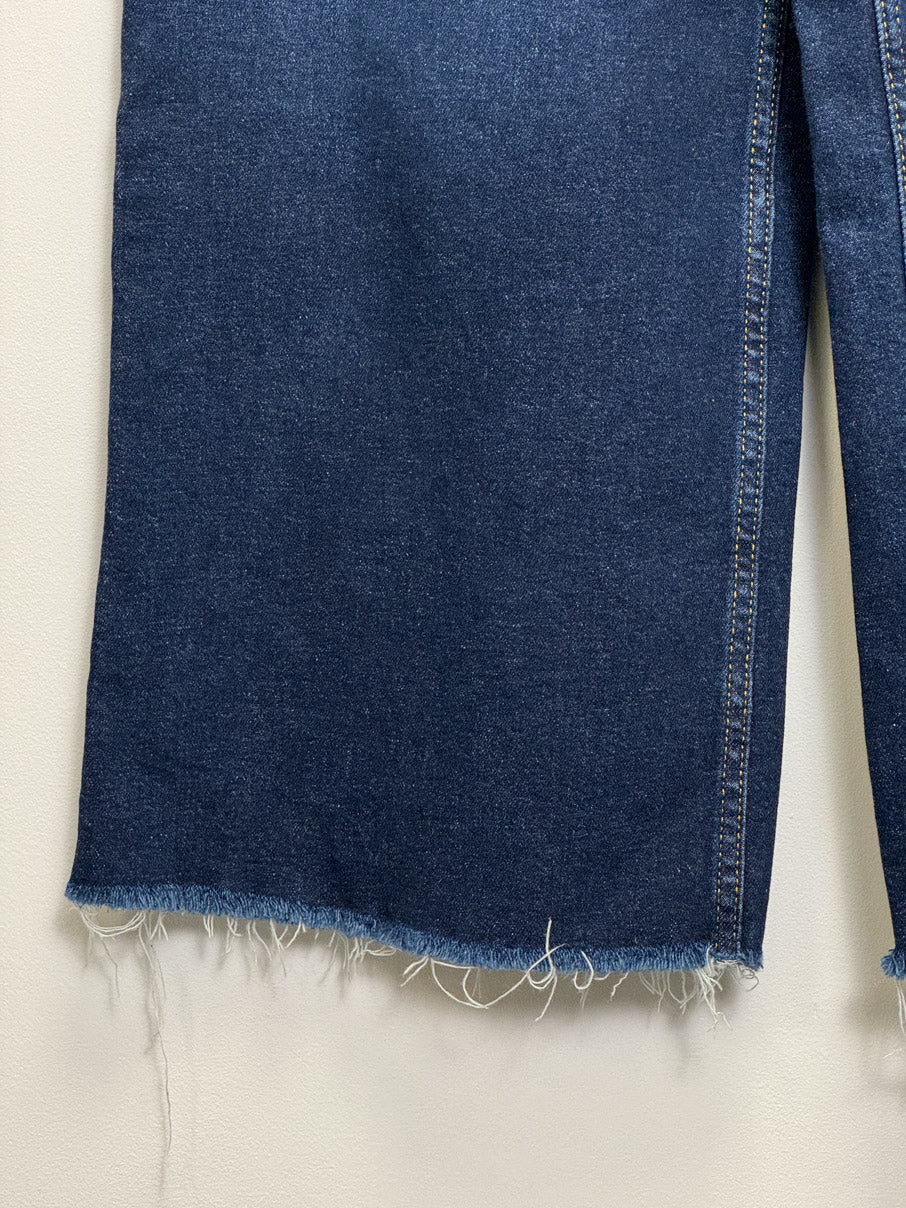 Wide leg raw hem jeans (M)