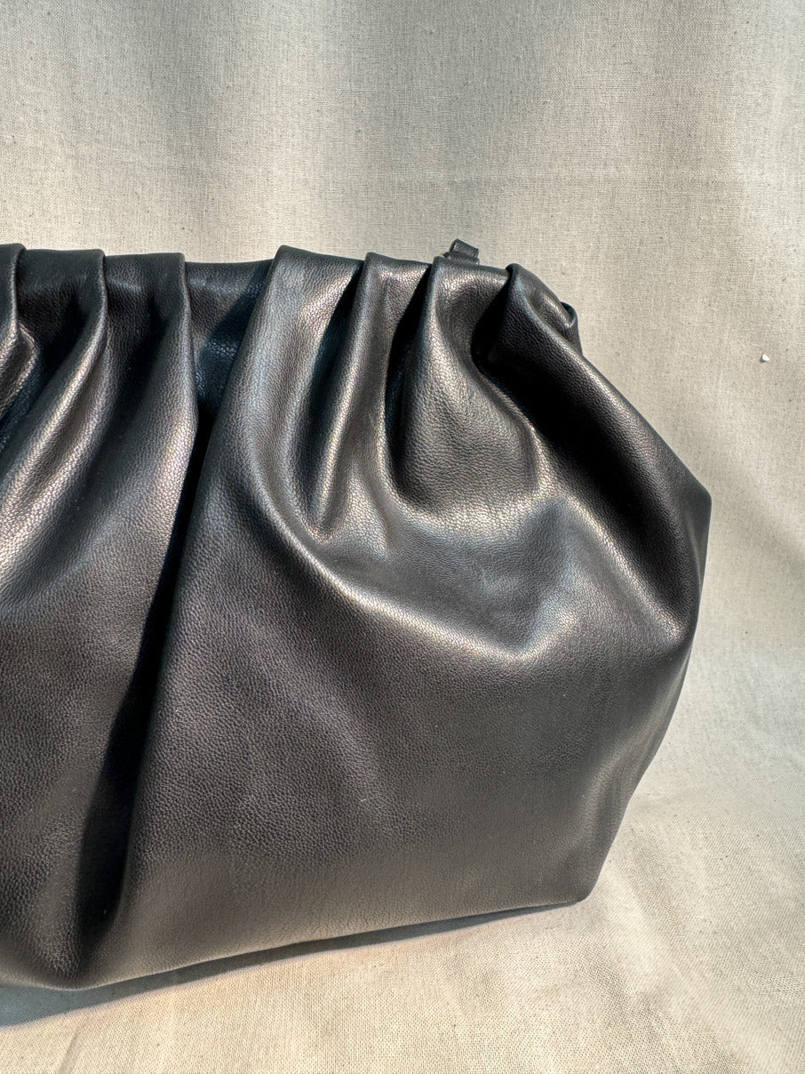 Cross-body ruched bag (removable strap)