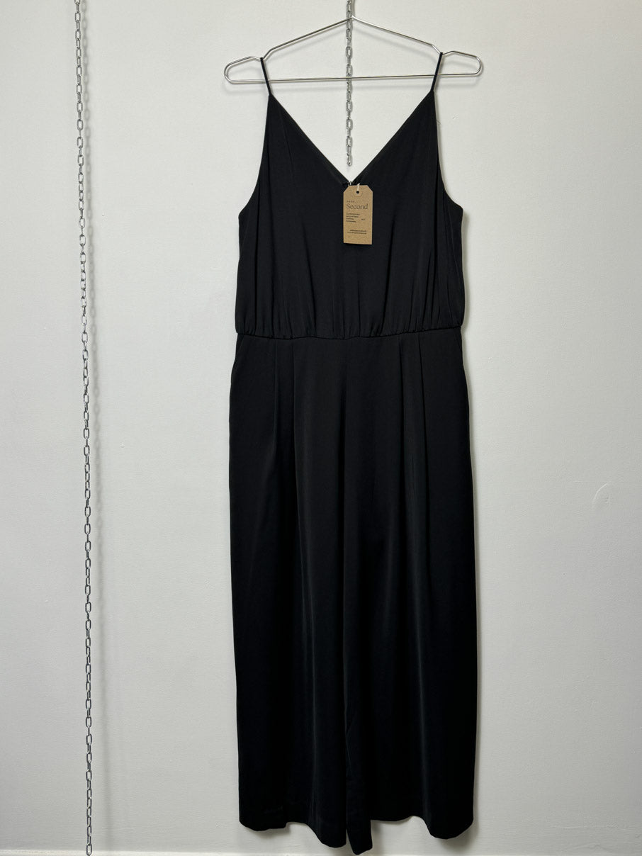 Spaghetti strap jumpsuit (M)