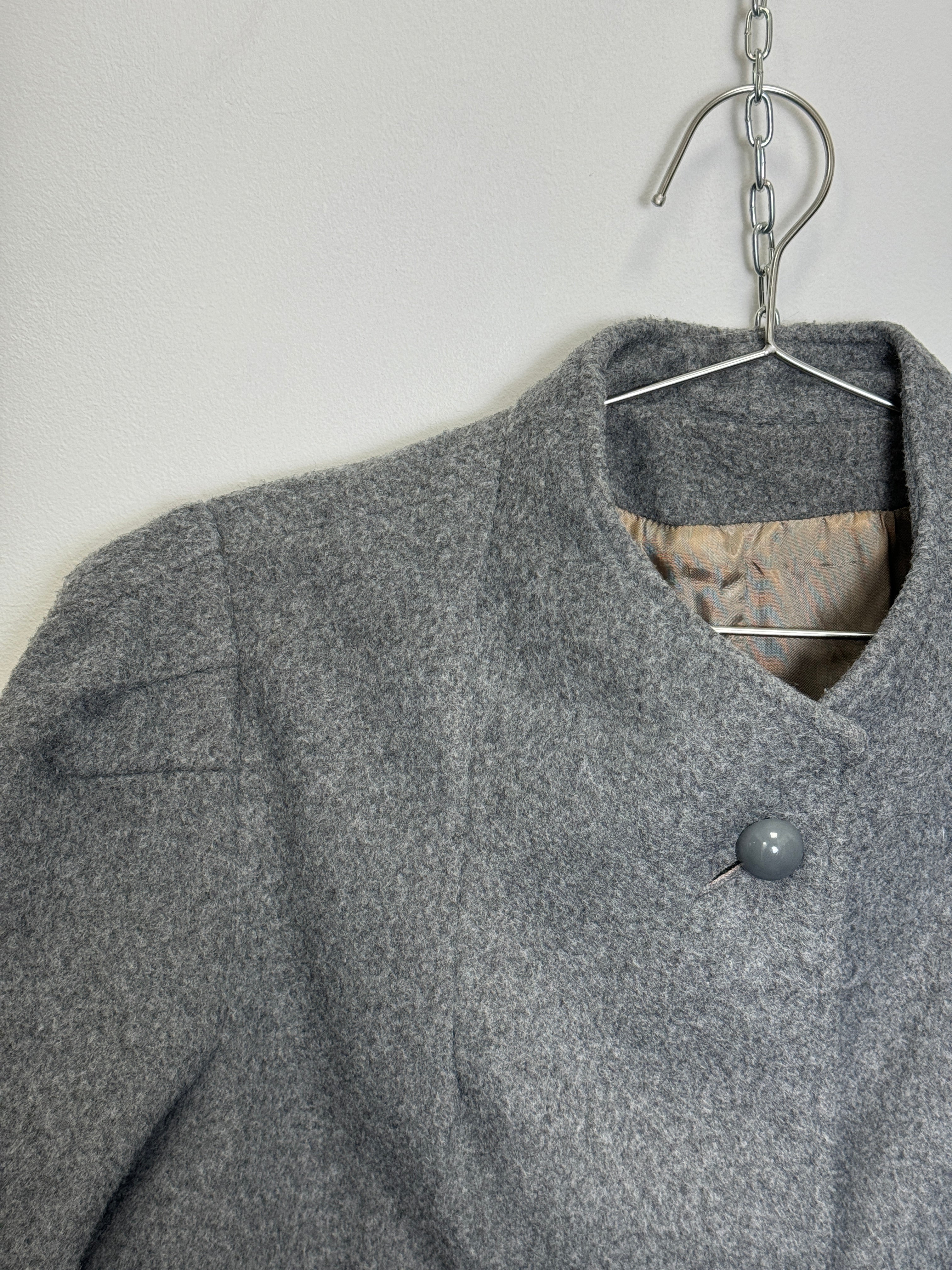 Collarless felt coat with applique detail (M / L)