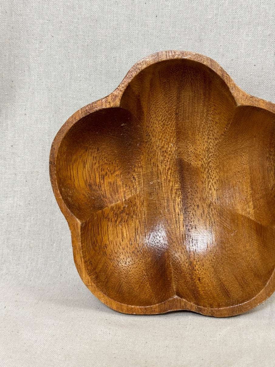 Wooden flower bowl