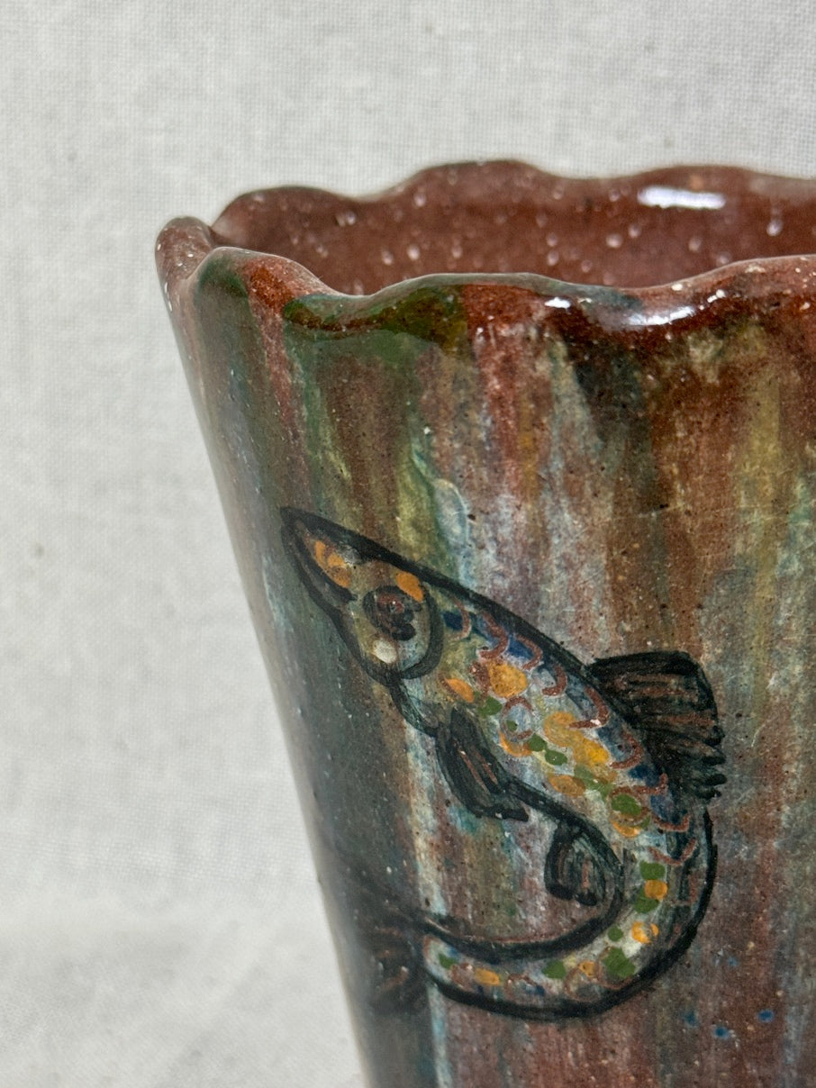 Ceramic fish pot