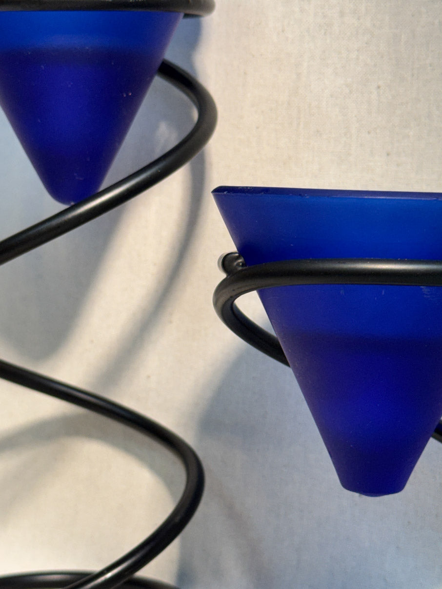 Spiral candle / tealight holders