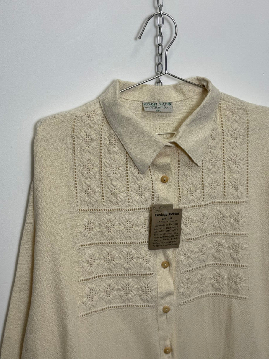 Crochet detail raw cotton shirt (M / L)