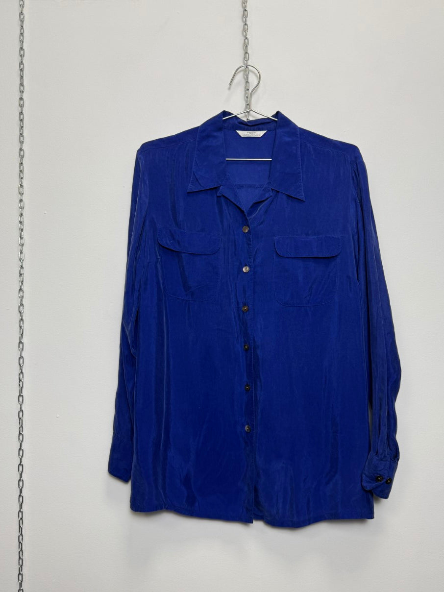 Button through shirt (M)