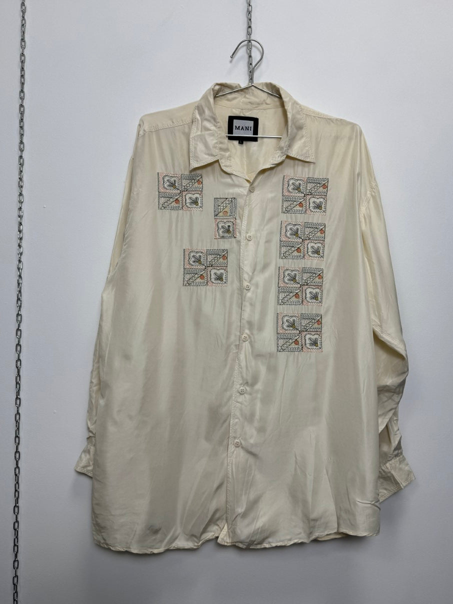 Silk embroidered shirt (L)