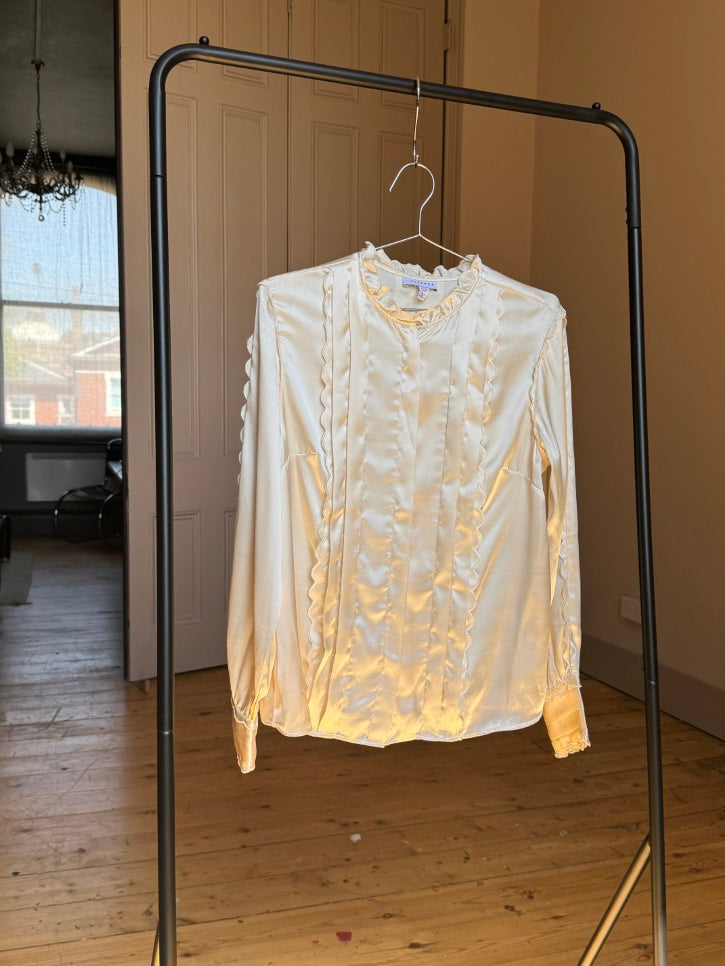 Scalloped detail blouse (M)