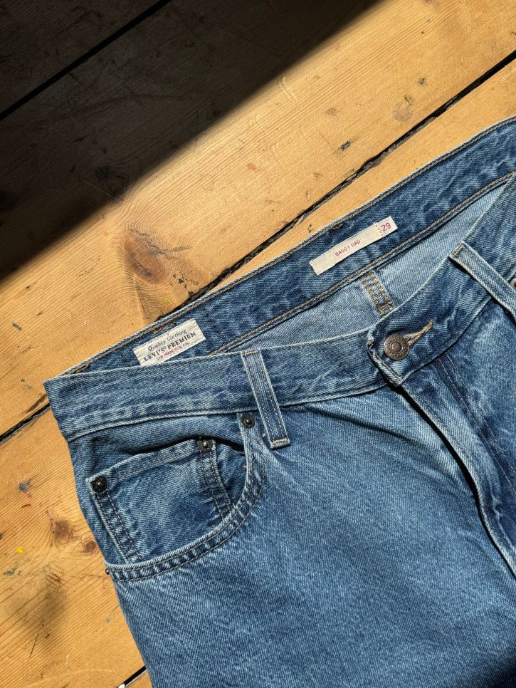Slouchy 90s jeans (M)