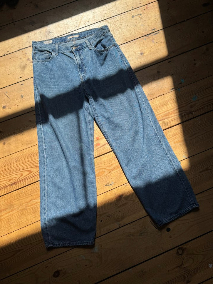 Slouchy 90s jeans (M)