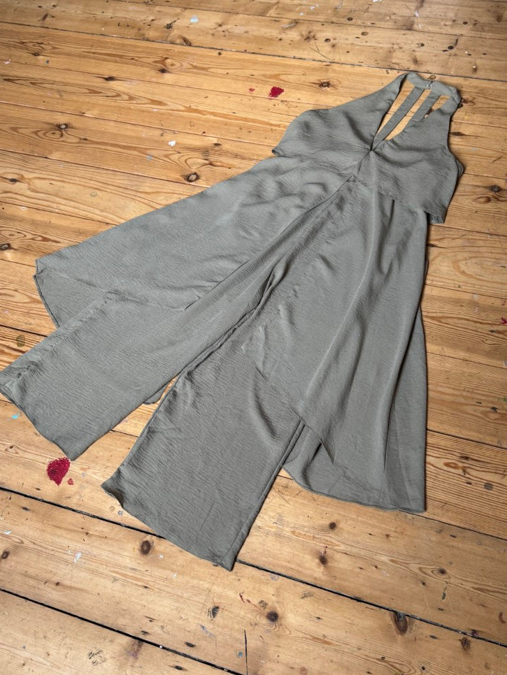 Tailored jumpsuit with overlay (M)