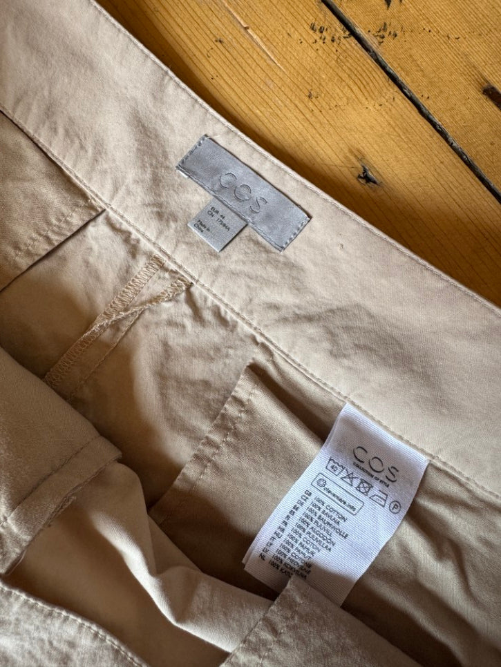 Wide cropped leg chino trousers (L)