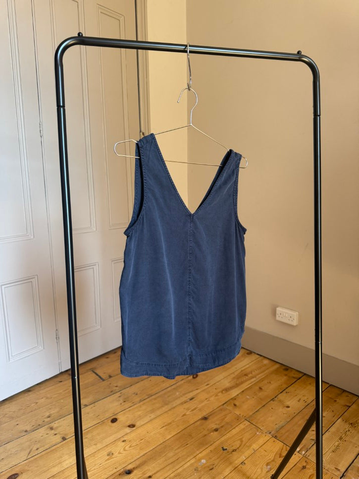 V neck cotton sleeveless swing top (M)