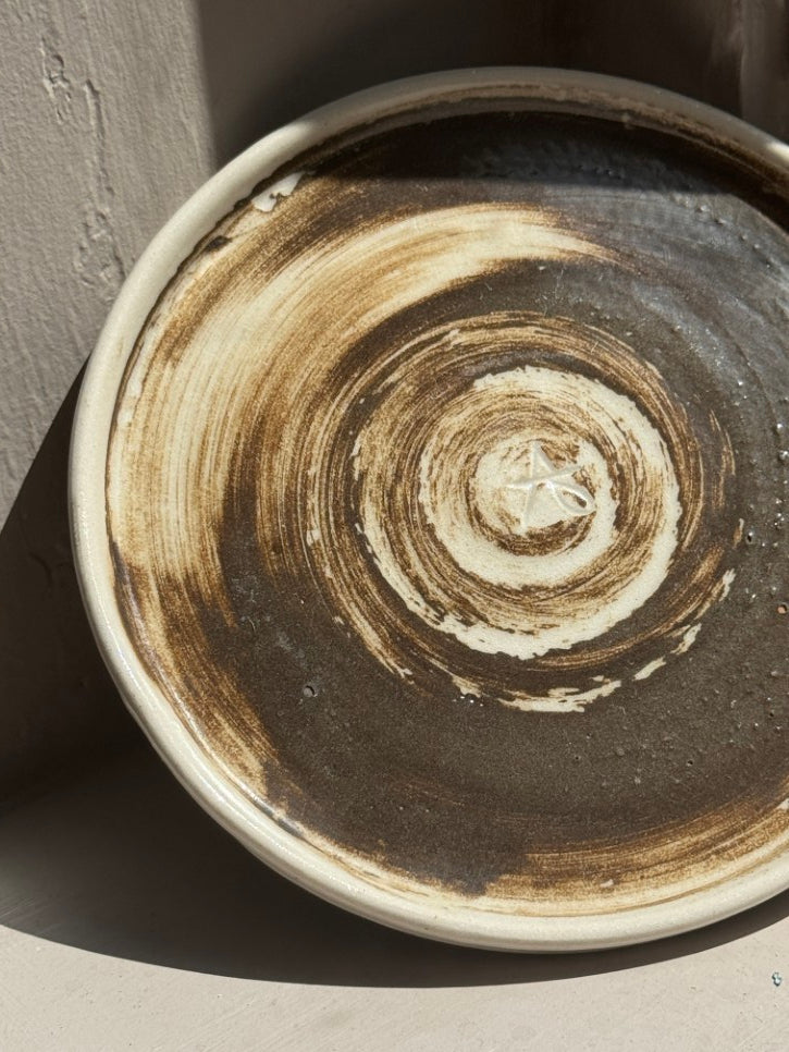 Painted swirl dish