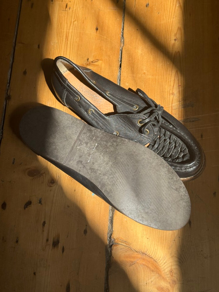 Leather woven boat shoes (6)